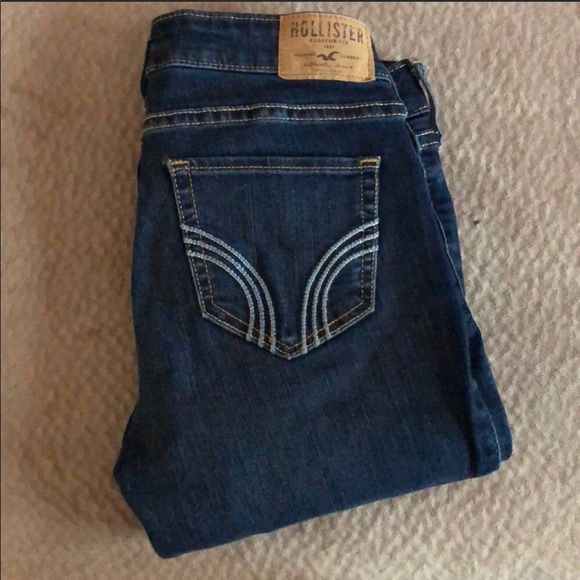 Hollister Jeans - Picture 1 of 2